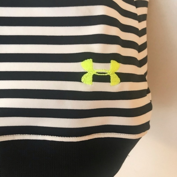 Under Armour Heat Gear Short Sleeve Polo - Picture 4 of 11